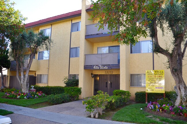 Foto del edificio - 15115 S Raymond Ave