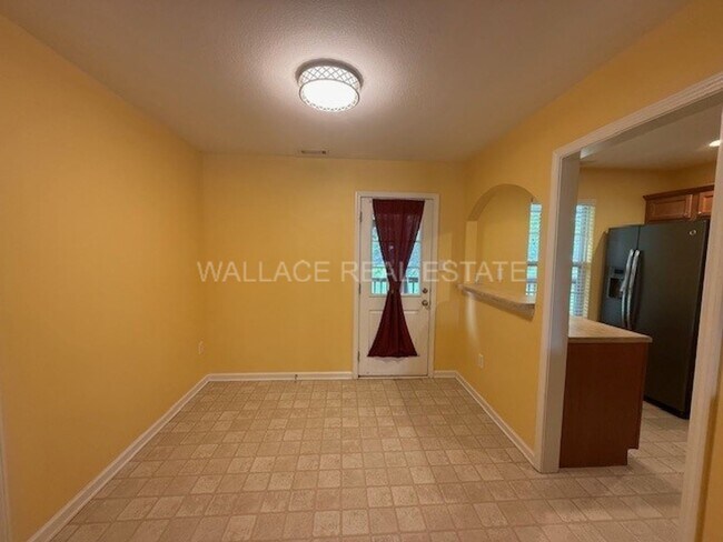 Foto del edificio - AWESOME 3 BEDROOM IN SOKNO IN COLONIAL EST...