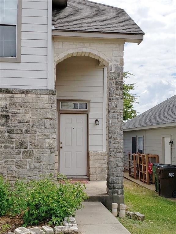 Foto del edificio - 2837 Southampton Way