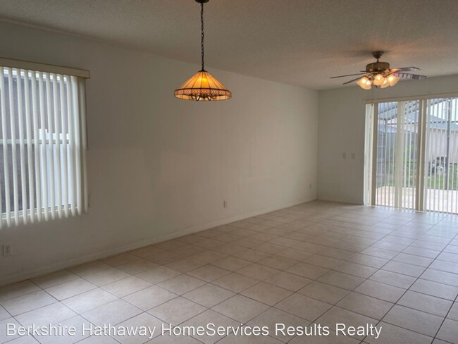 Building Photo - 4 br, 2 bath House - 338 Sigmund Lp