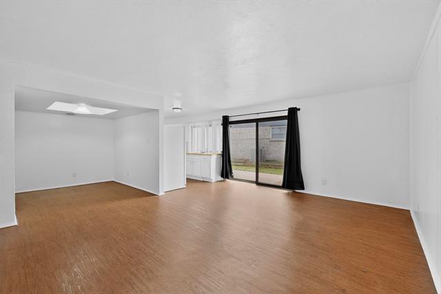 Foto del edificio - 716 Via Altos