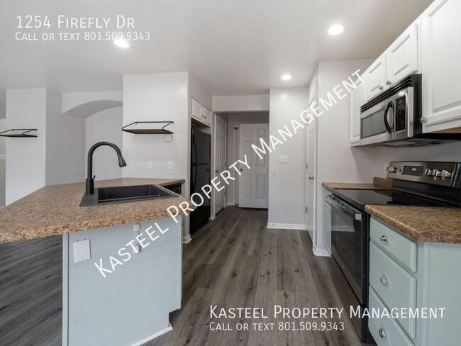 Building Photo - 1254 Firefly Dr