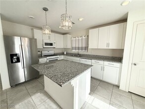 Building Photo - 1317 Hopespring Loop Ave