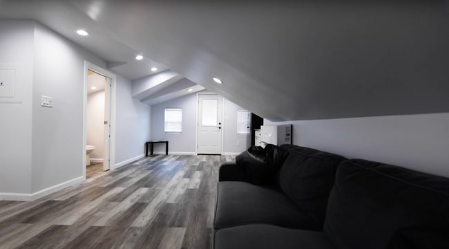 Foto del edificio - 1615-1617 D St, Unit 1617D