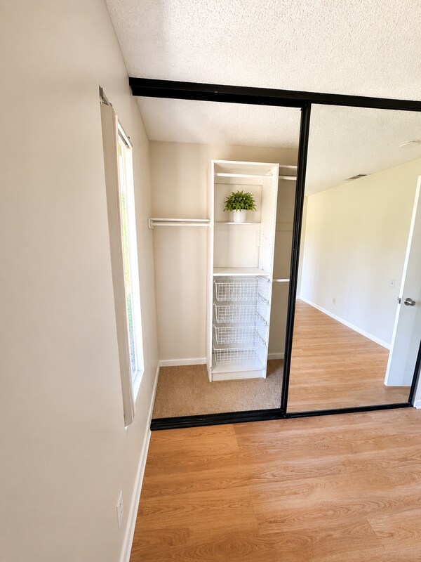Building Photo - 48973 Canyon Crest Ln