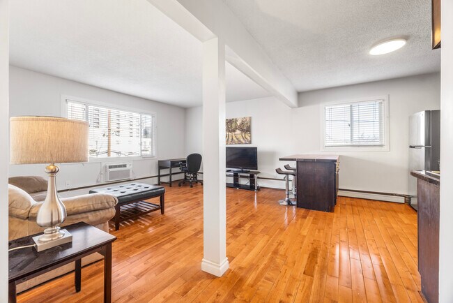 Photo du bâtiment - 2151 Hamilton St