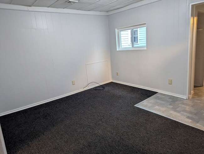 Building Photo - 225 Poplar St