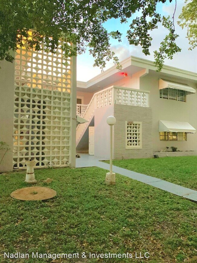 Foto del edificio - 16890 NE 21st Ave