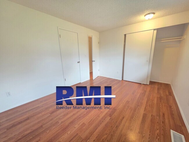 Building Photo - 3-bedroom Gem located in the Bethel Valley Community!
