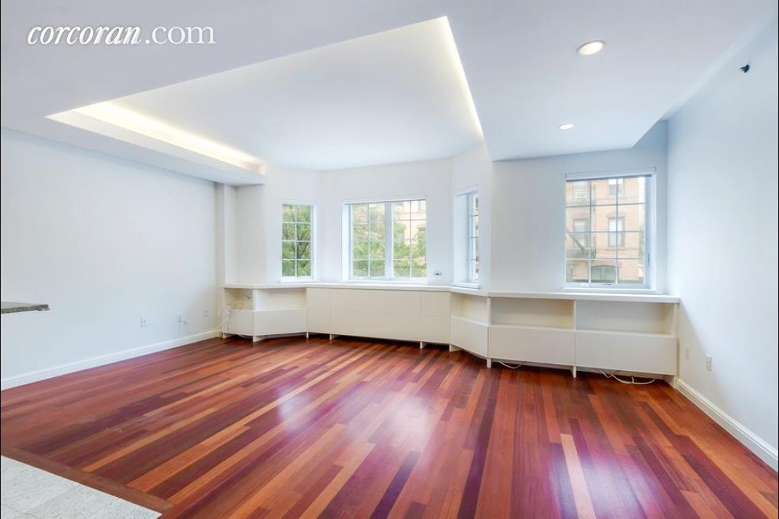 Foto principal - 354 2nd St