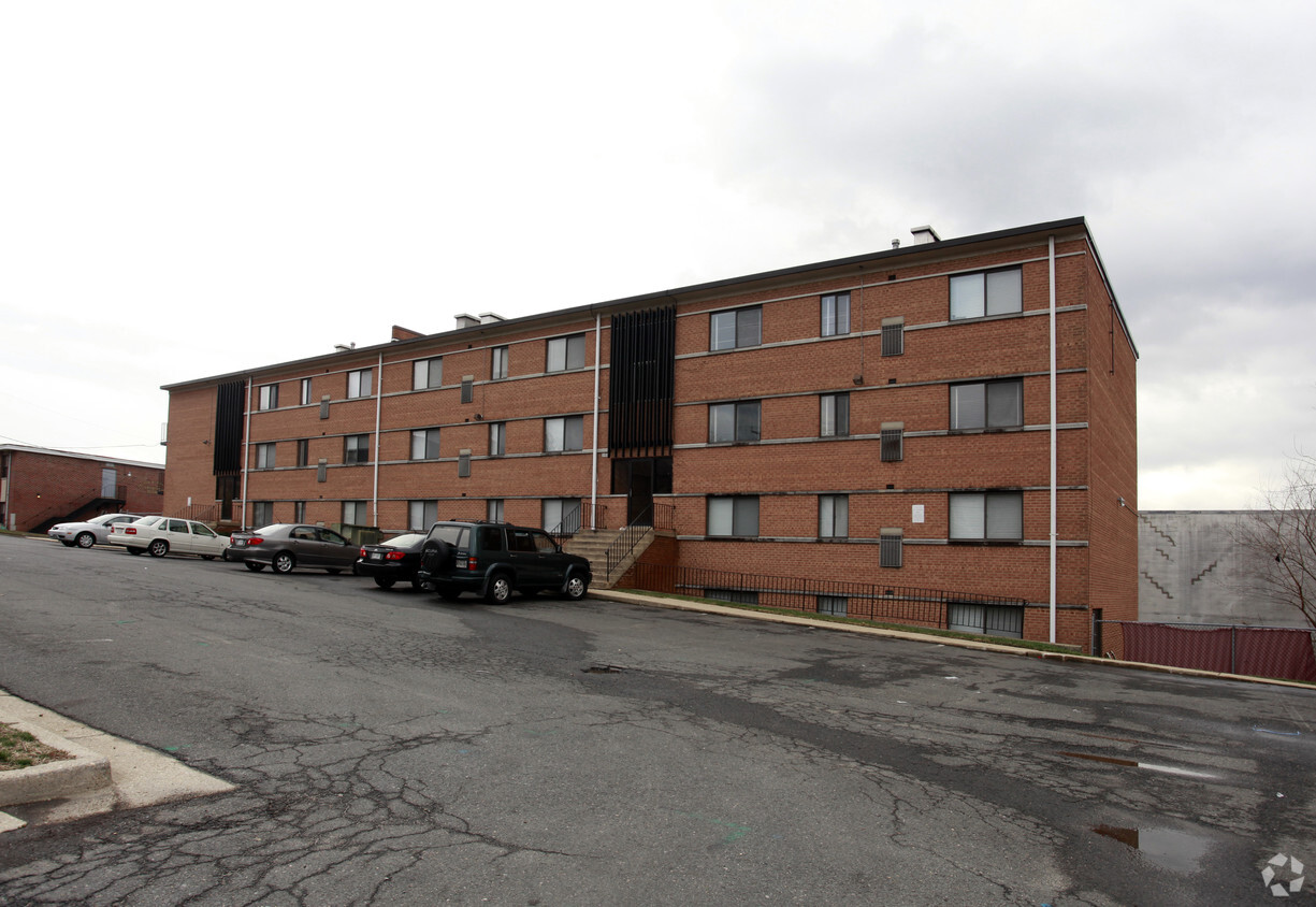 Building Photo - Allendale Garden Apartments