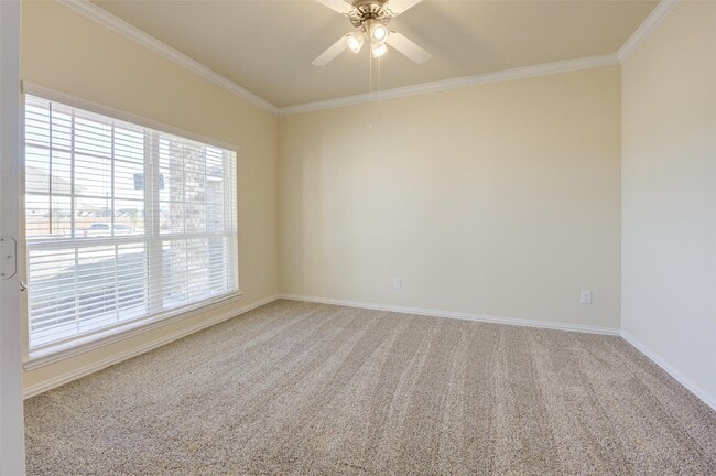 Building Photo - 10902 Granite Chief Dr
