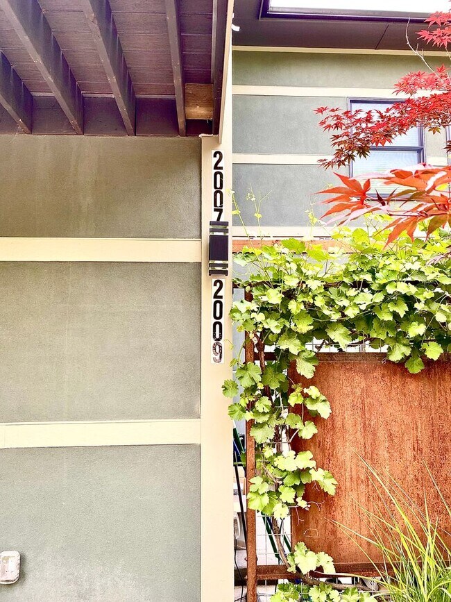 Foto del edificio - 13THTOWNHOME