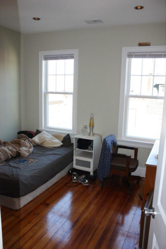 Foto del edificio - 148 Hillside St