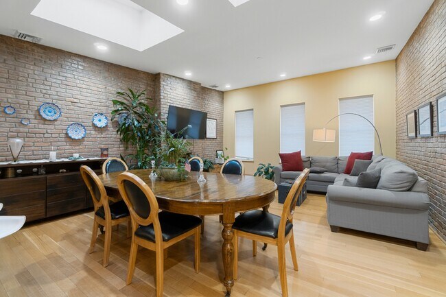 Foto del edificio - 213 York St