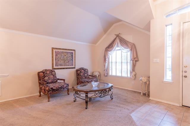 Foto del edificio - 2040 Westbury Ln