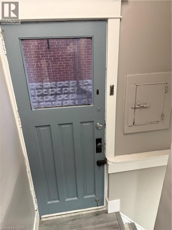 Photo du bâtiment - 22 Graham Ave N