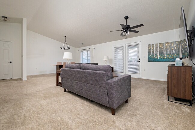 Foto del edificio - 12204 Redspire Drive