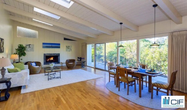 Building Photo - 521 Baltusrol Dr