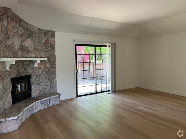 Building Photo - 2513 Caballo Ct