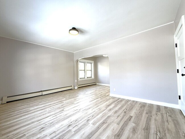 Foto del edificio - 1532 S 64th St