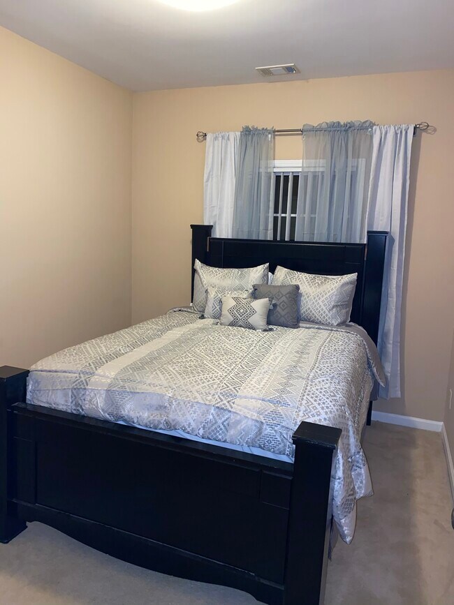 Bedroom1 - 5704 Keys Way