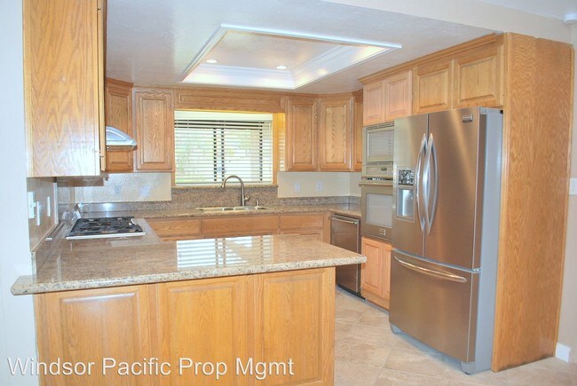 Building Photo - 4 br, 2 bath House - 5689 San Antonio St