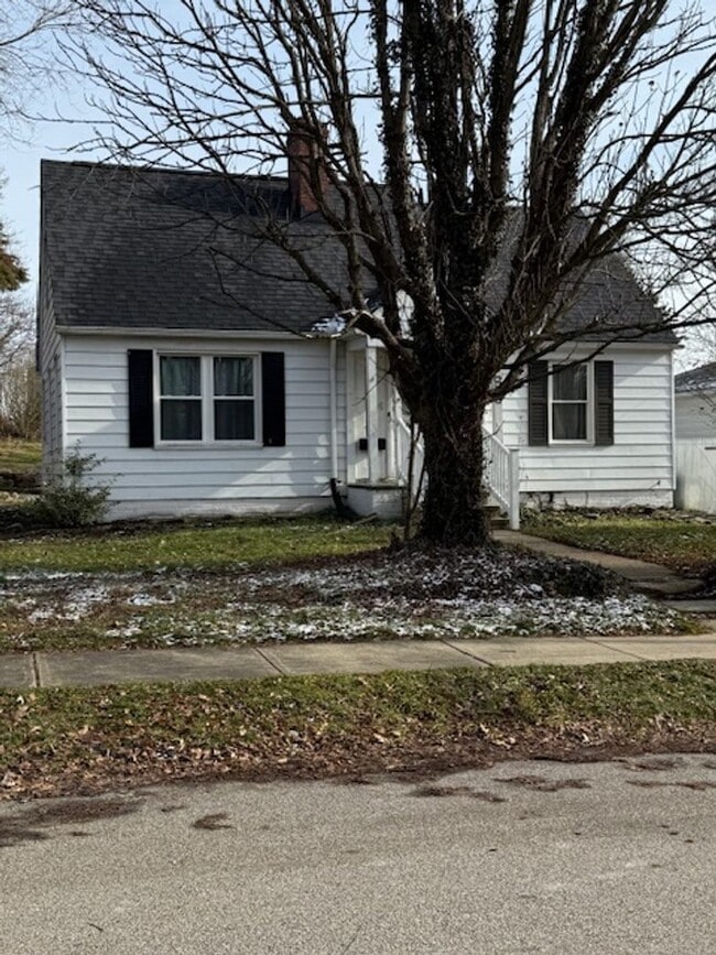 Building Photo - 163 26th St NW