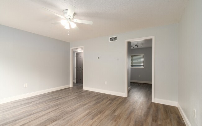 Foto del interior - Manatee Bay Apartments