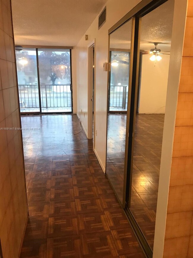 Foto del edificio - 1 bedroom in North Miami FL 33162