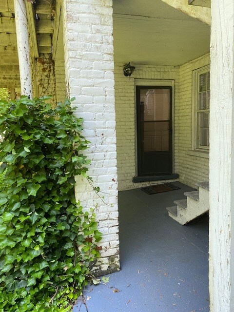 Entrance Door - 405 Washington St