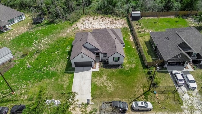 Building Photo - 26553 Doe Ln