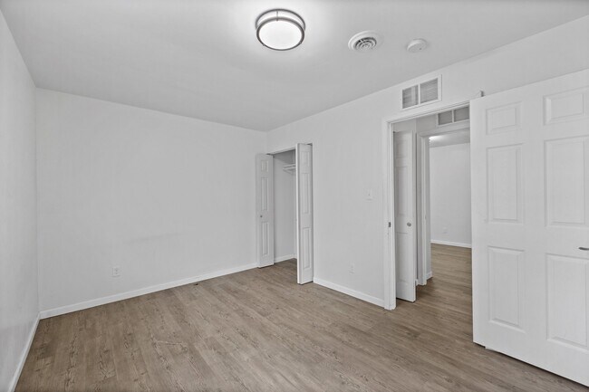 Foto del edificio - 1624 S Carlisle St