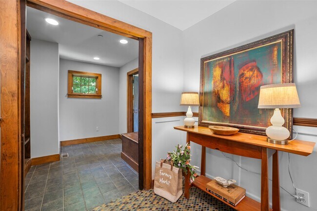 Foto del edificio - 5 Shingle House Rd