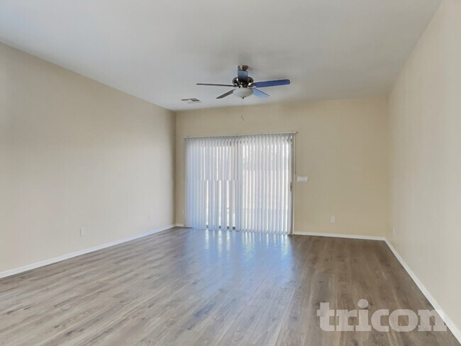 Building Photo - 37020 W Mondragone Ln