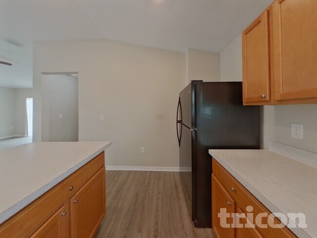 Building Photo - 3170 Bethpage Loop