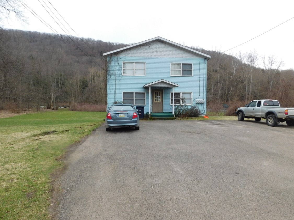 Primary Photo - 1331 S Main St