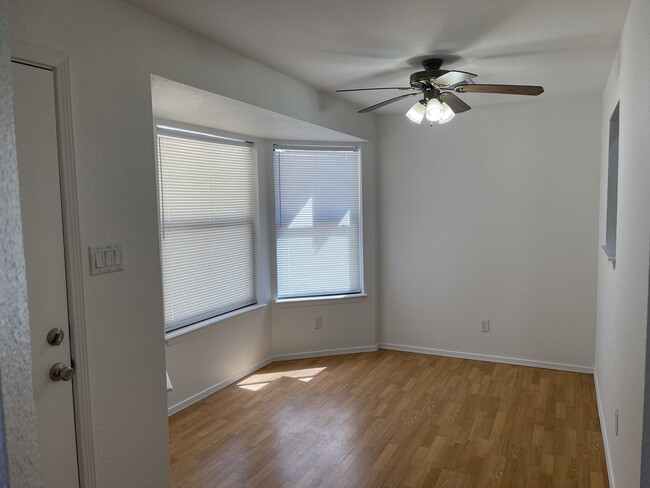 Building Photo - 4956 Beryl St
