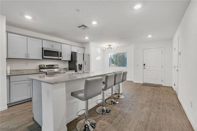 Building Photo - 12283 Radiant Sunrise Rd