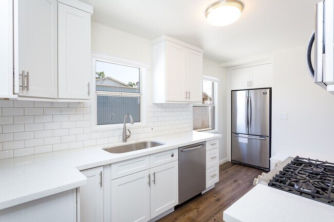 Foto del edificio - Renovated Cottage in  North Park - Altadena