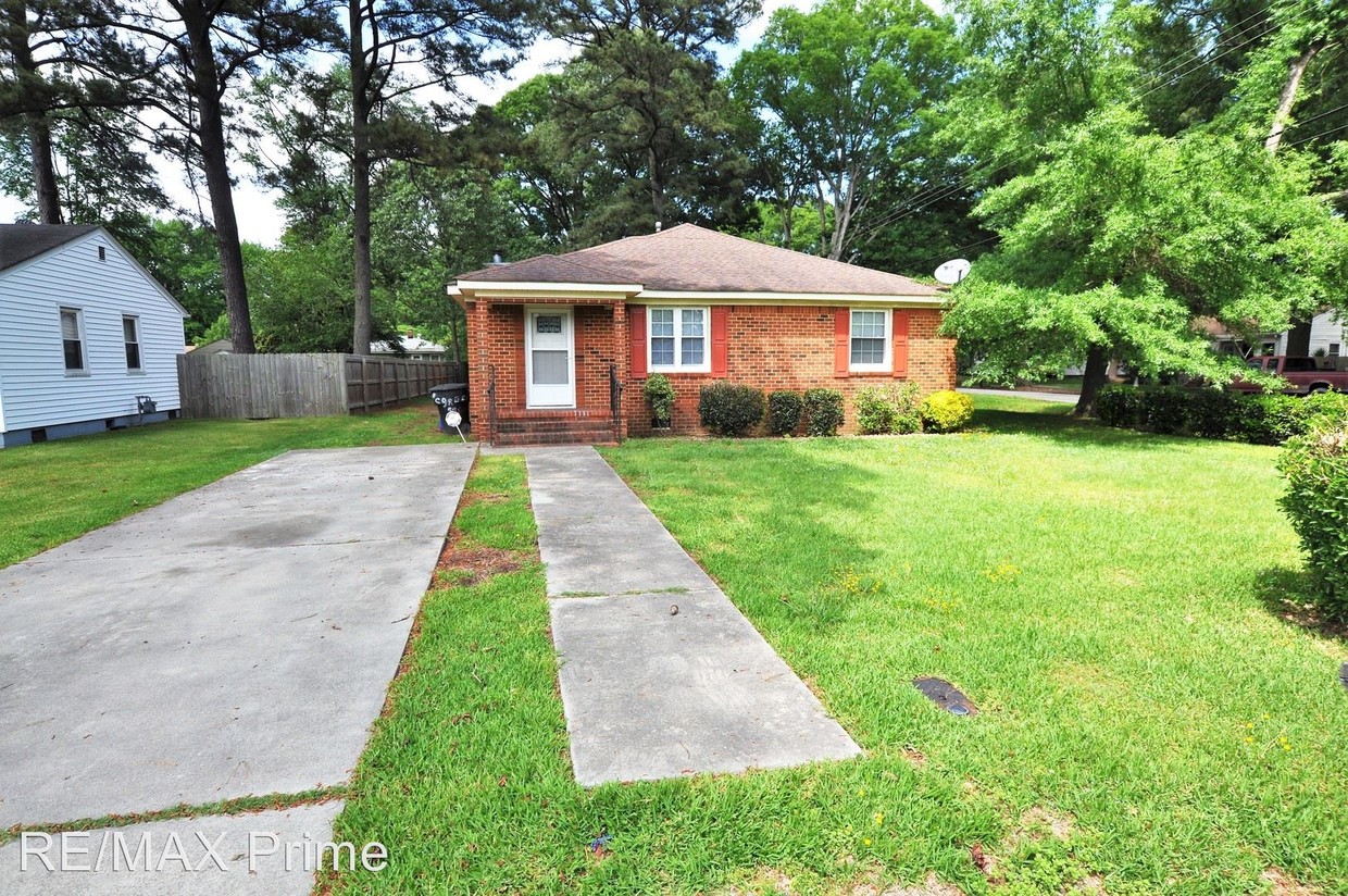 Foto principal - 3 br, 2 bath House - 5900 Arden Street