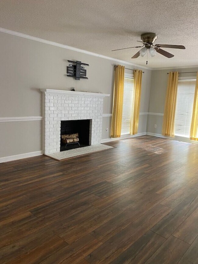 Foto del edificio - Single Family home must see!