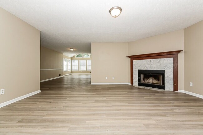 Building Photo - 234 Benton Fields
