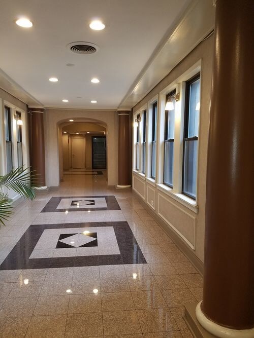 Foto principal - 4242 N Sheridan Rd