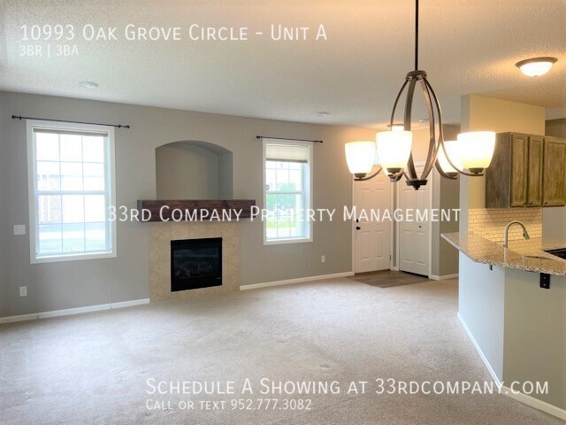 Building Photo - Beautiful Bailey’s Arbor End-Unit Townhome!
