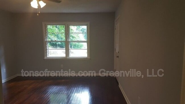 Building Photo - 366 Ammons Rd