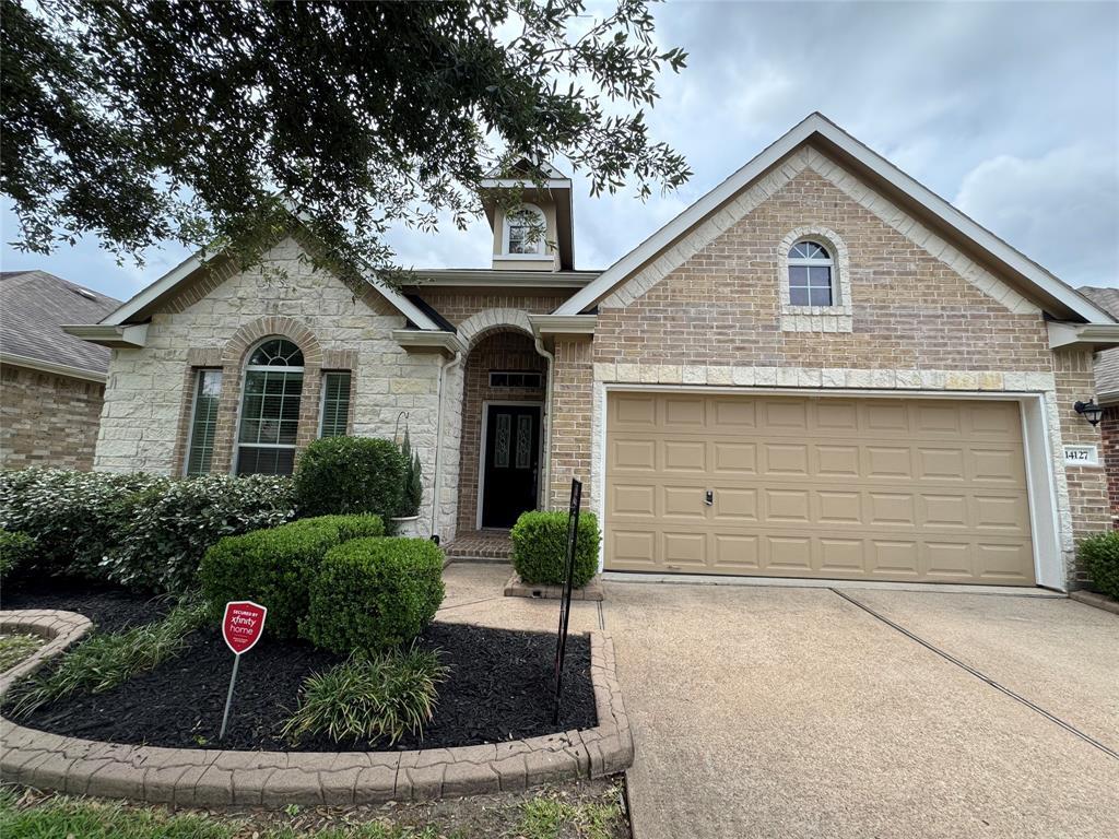 Primary Photo - 14127 Grovemist Ln