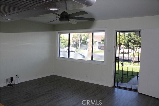 Foto del edificio - 11215 Dalwood Ave