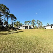 Building Photo - 575 Oakshire Ln