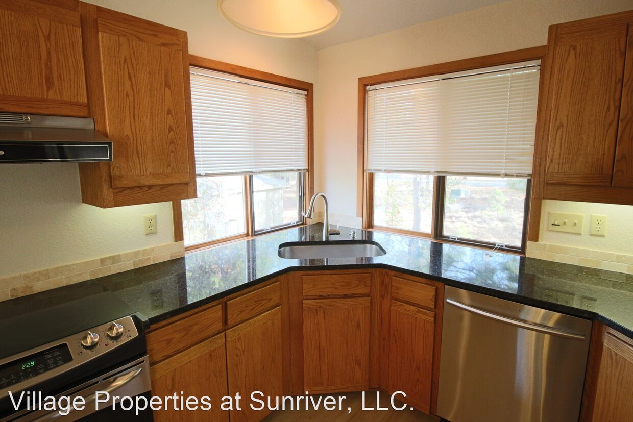 Primary Photo - 3 br, 2 bath House - 22 Klamath Lane